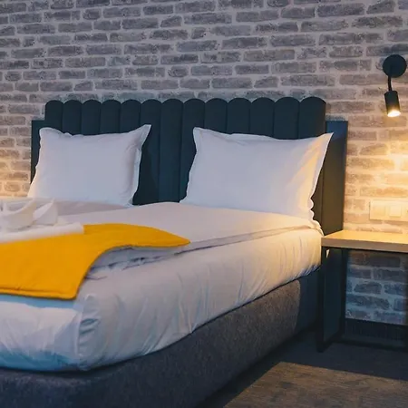 Отель Adeo Sport &