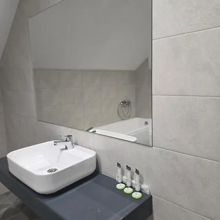 Adeo Sport & Hotell 3*