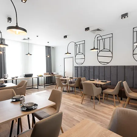 Hotel Adeo Sport &