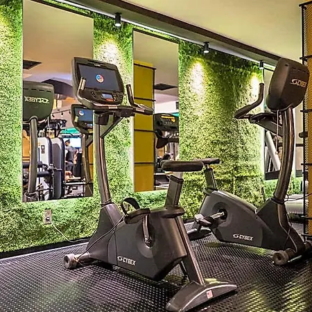 Adeo Sport &