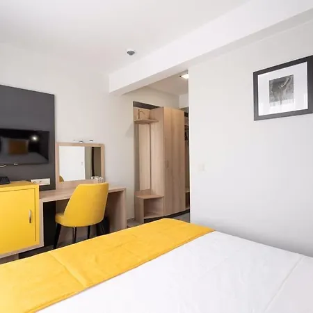 Adeo Sport & Hotel 3*