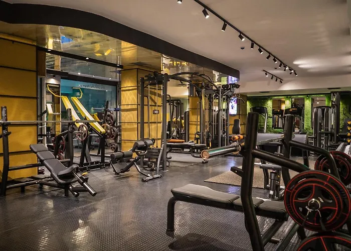 Adeo Sport & Хотел Русе