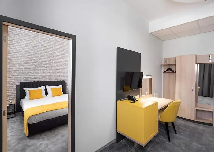 Hotel Adeo Sport & 3*